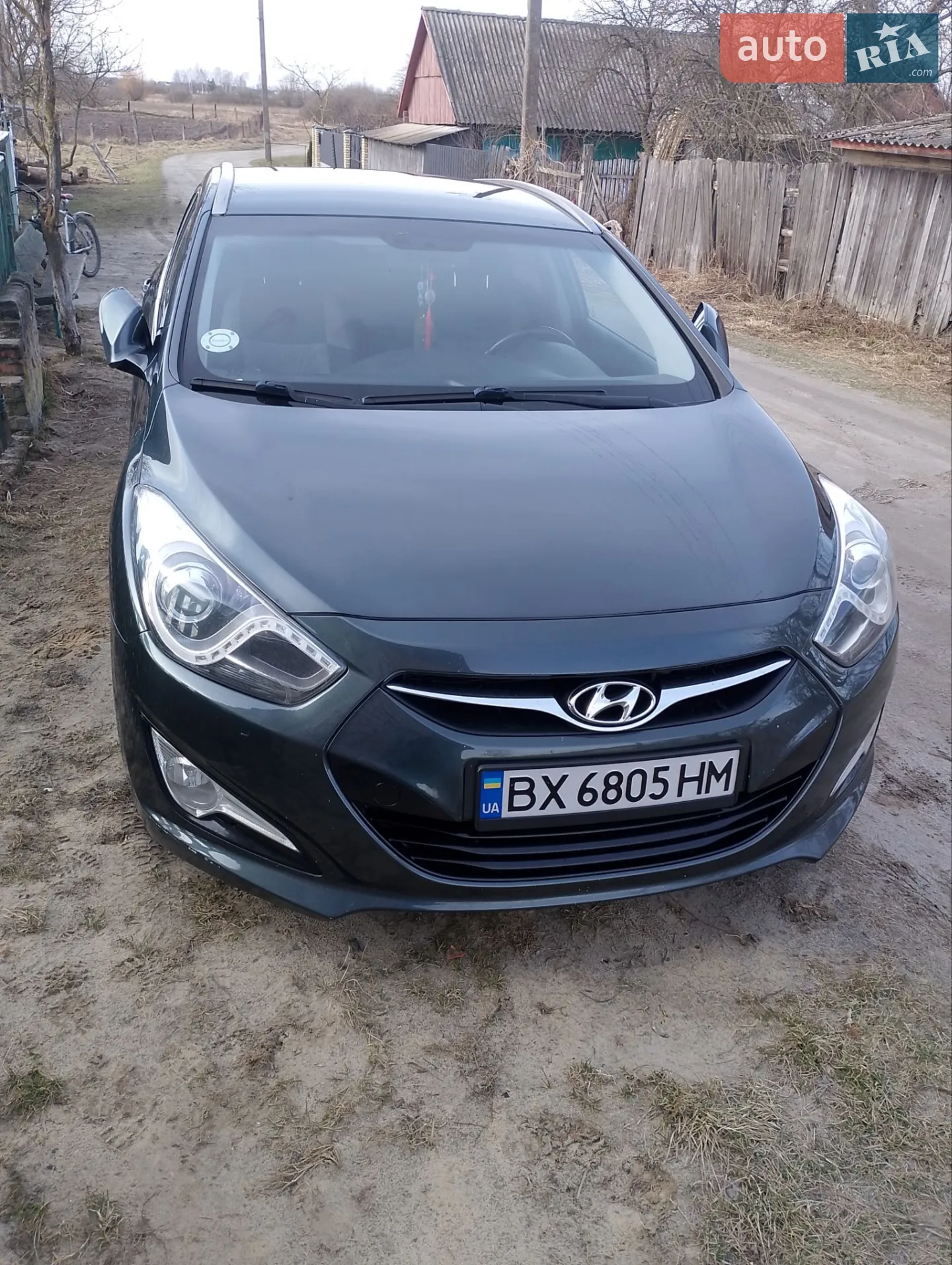 Hyundai i40, 2011