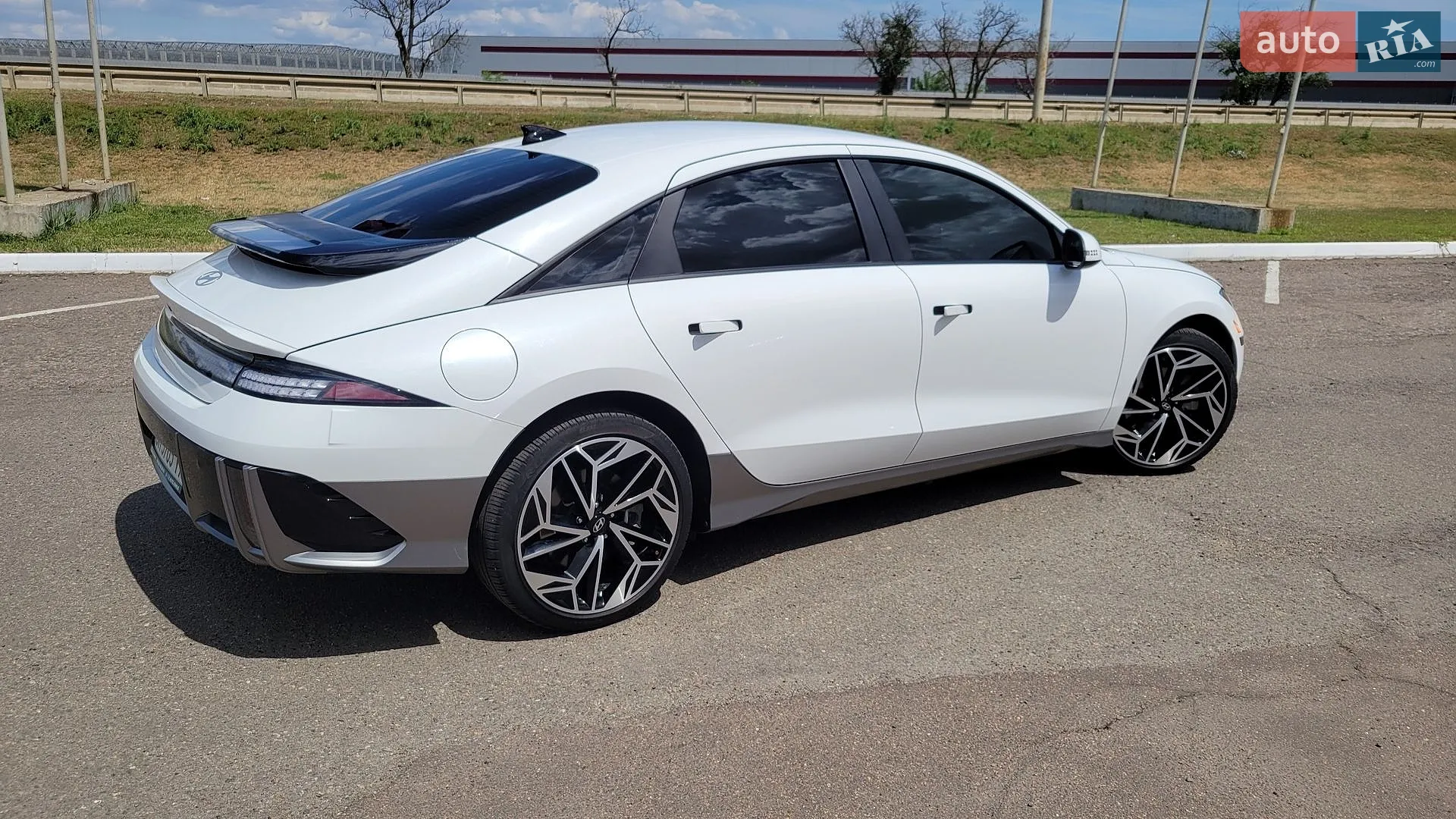 Hyundai Ioniq 6, 2023