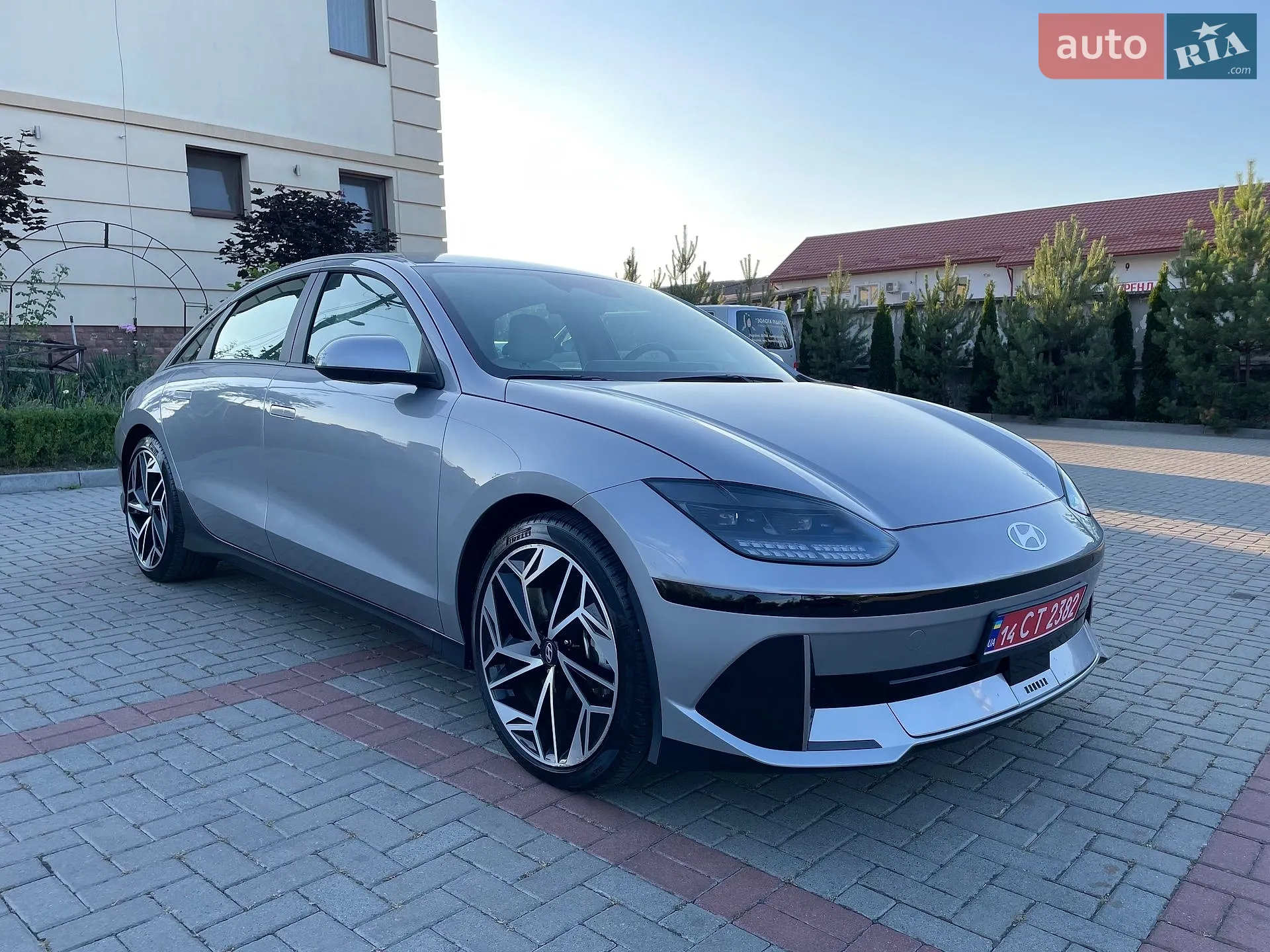 Hyundai Ioniq 6, 2023