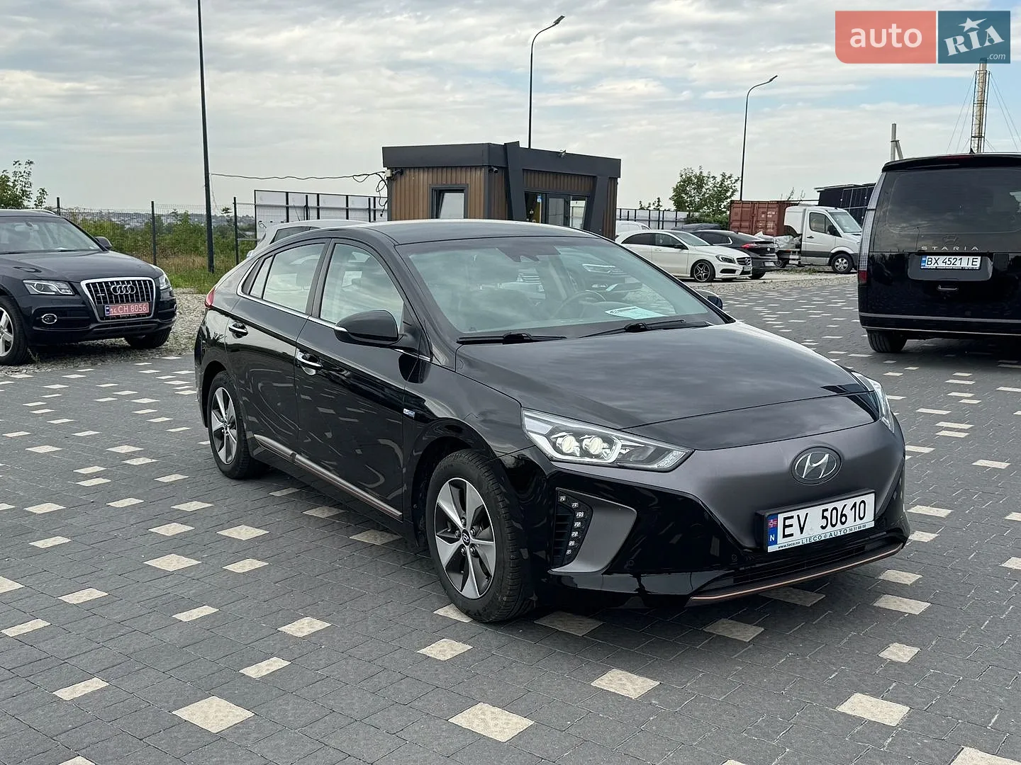 Hyundai Ioniq, 2017