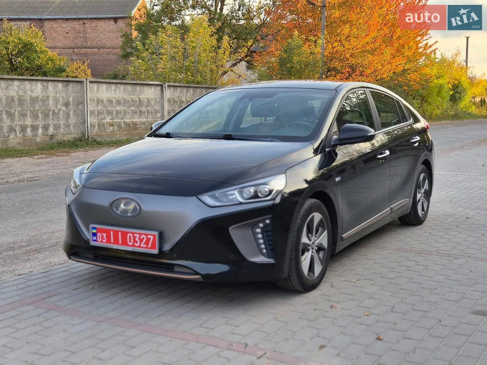Hyundai Ioniq 2016 — 1