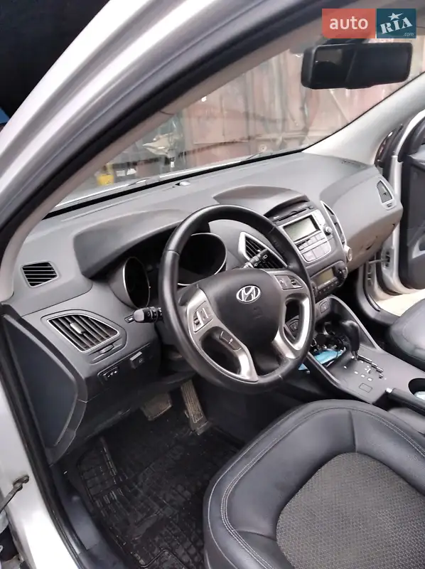Hyundai ix35, 2011