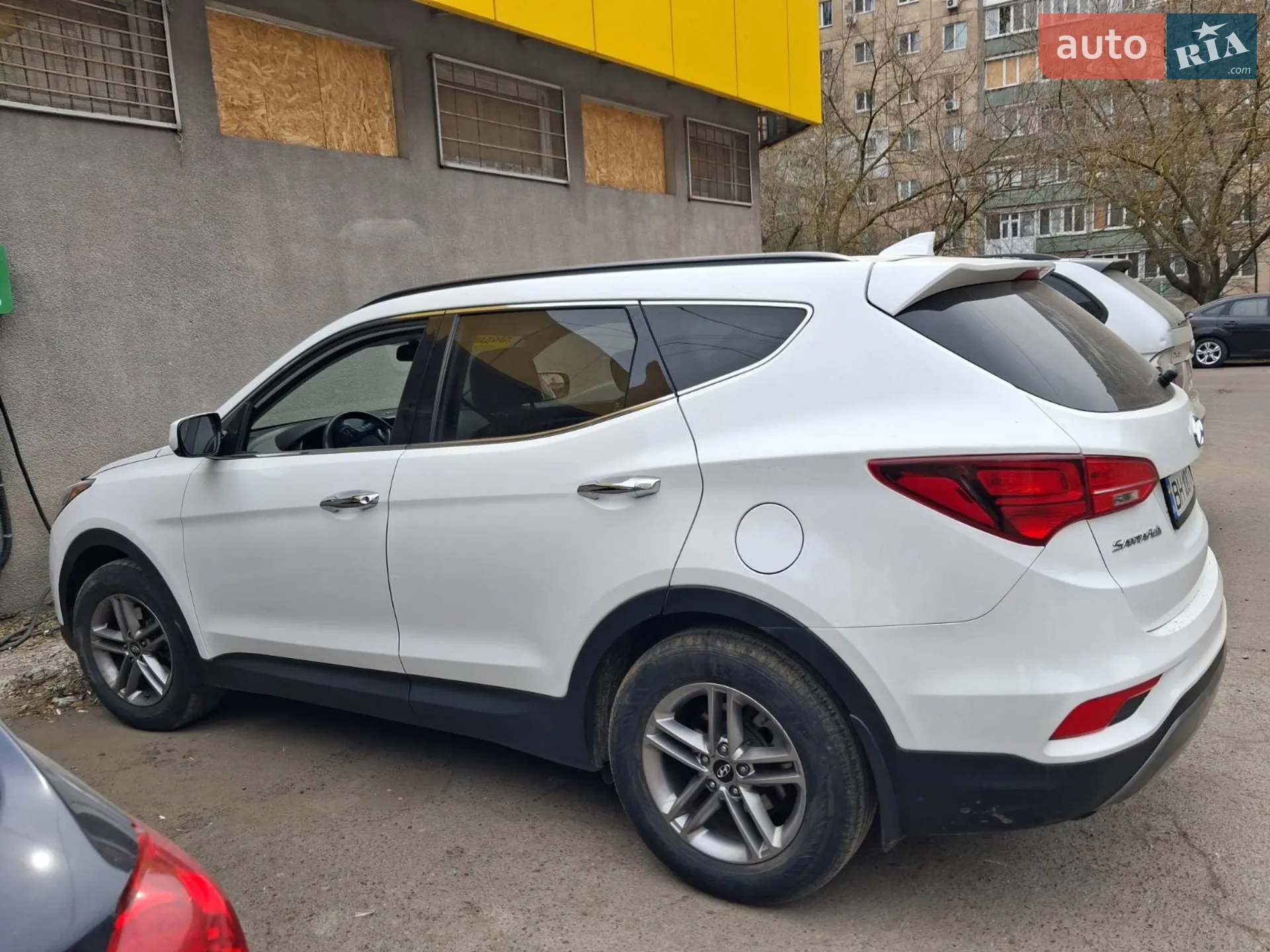 Hyundai Santa FE 2017 — 1