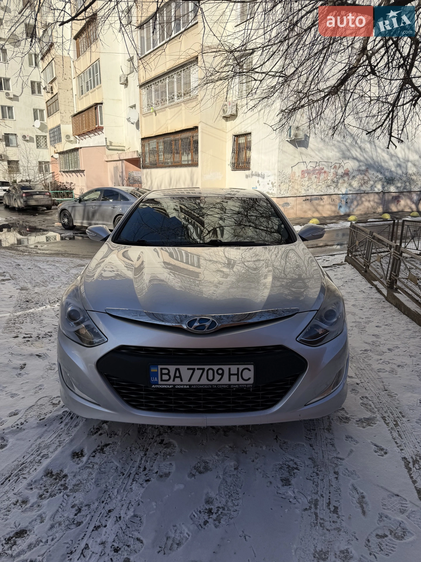 Hyundai Sonata, 2011
