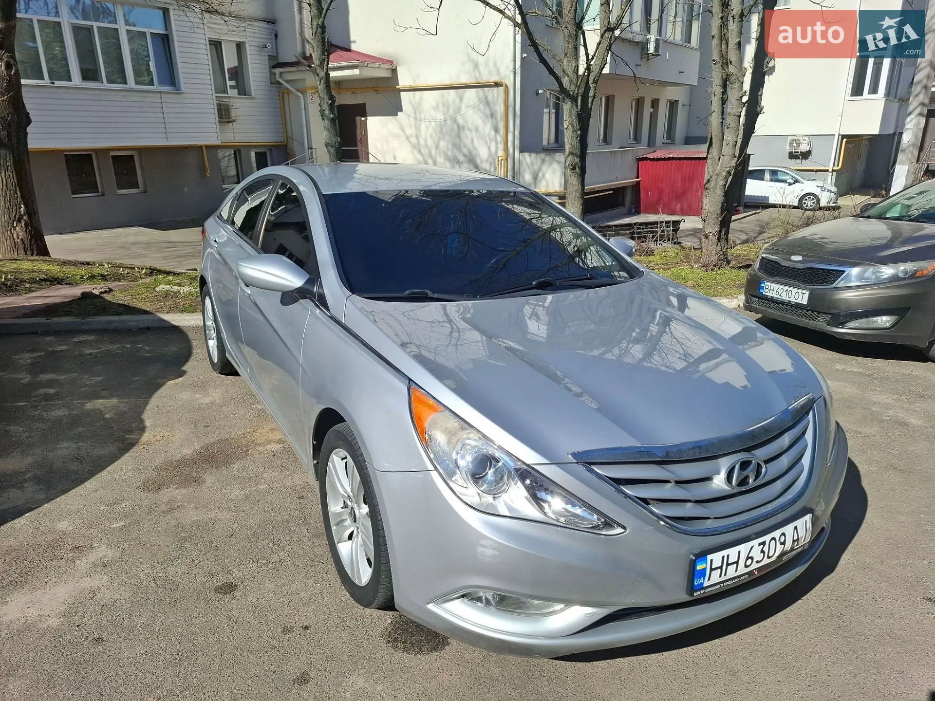 Hyundai Sonata, 2010