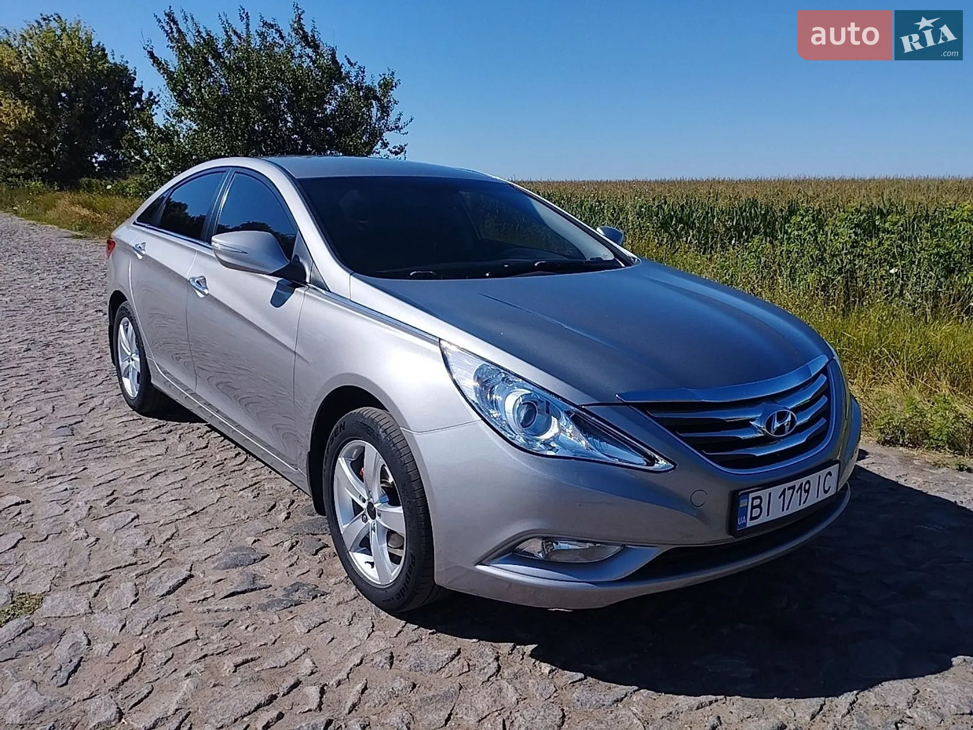 Hyundai Sonata, 2011