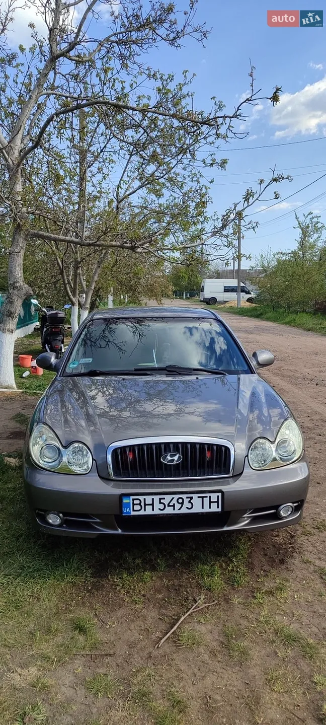Hyundai Sonata, 2001
