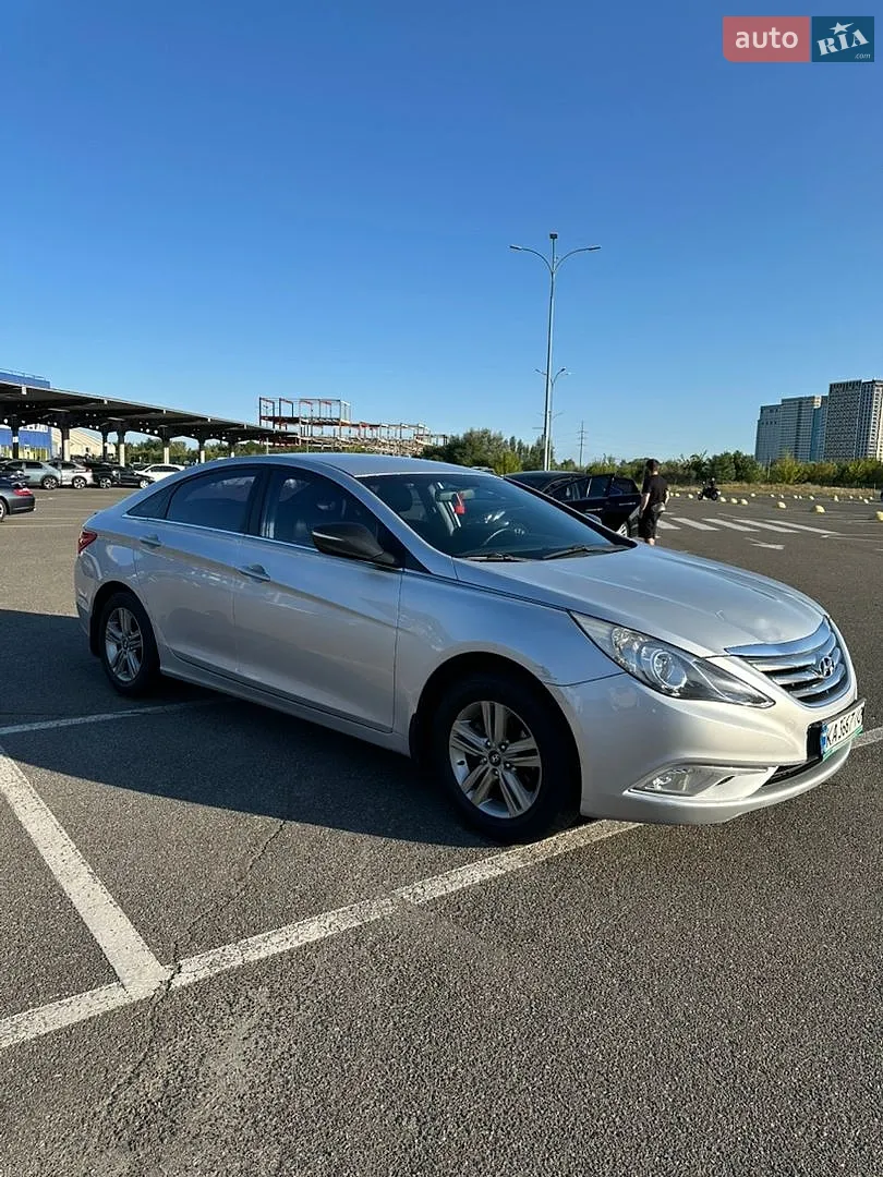 Hyundai Sonata, 2013