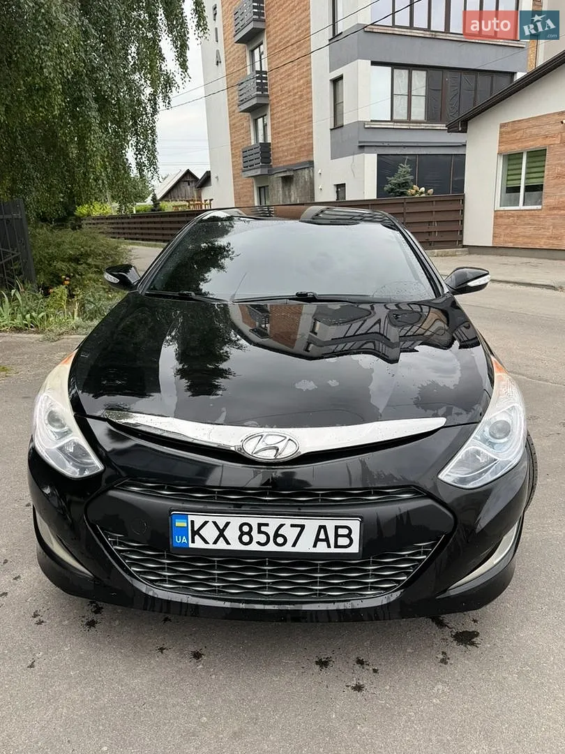 Hyundai Sonata, 2013
