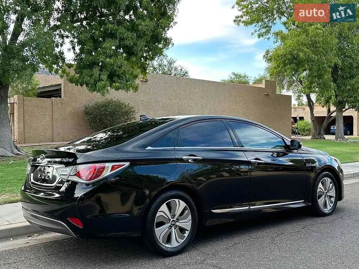 Hyundai Sonata, 2014
