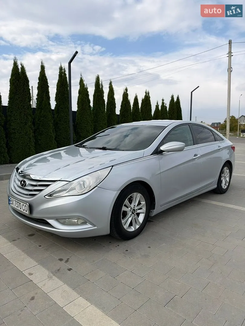 Hyundai Sonata, 2010