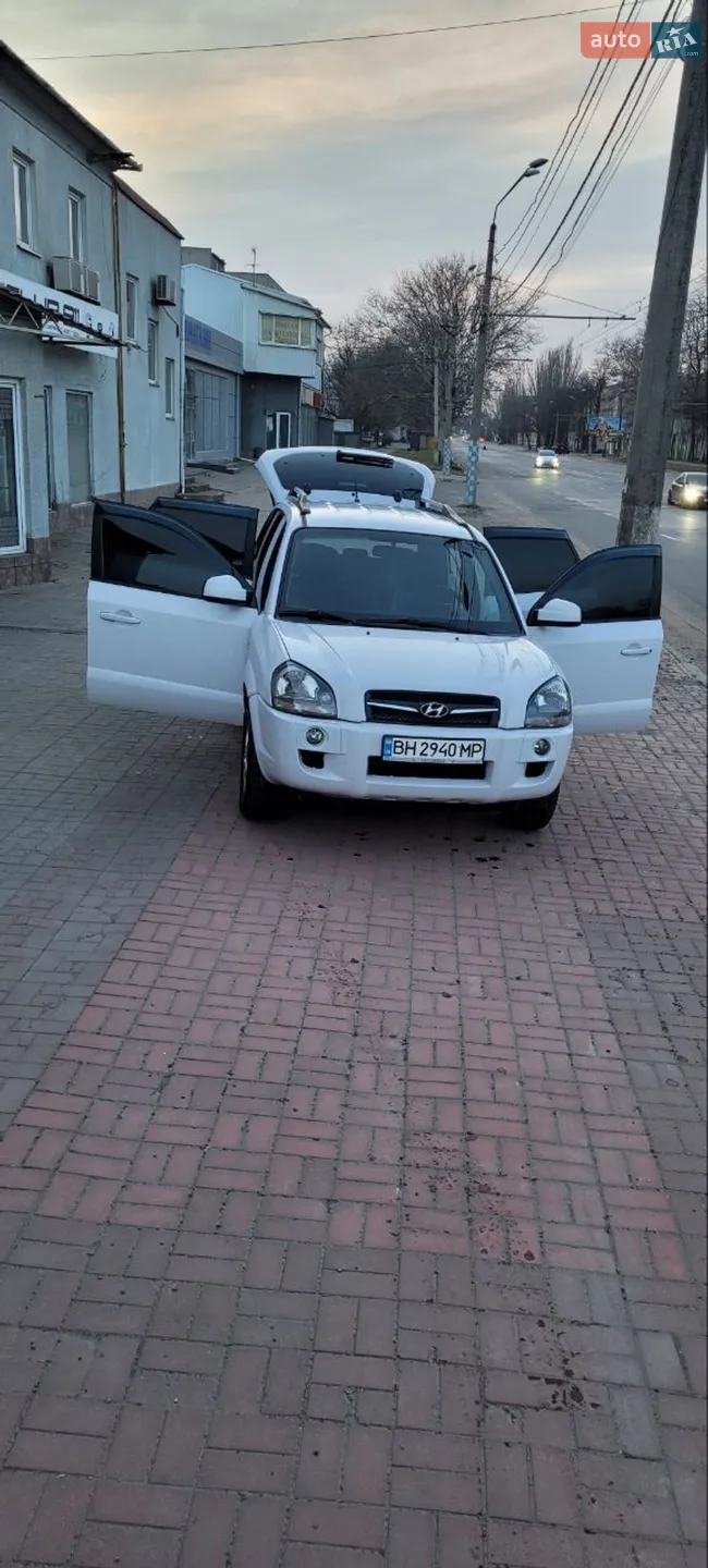 Hyundai Tucson, 2008
