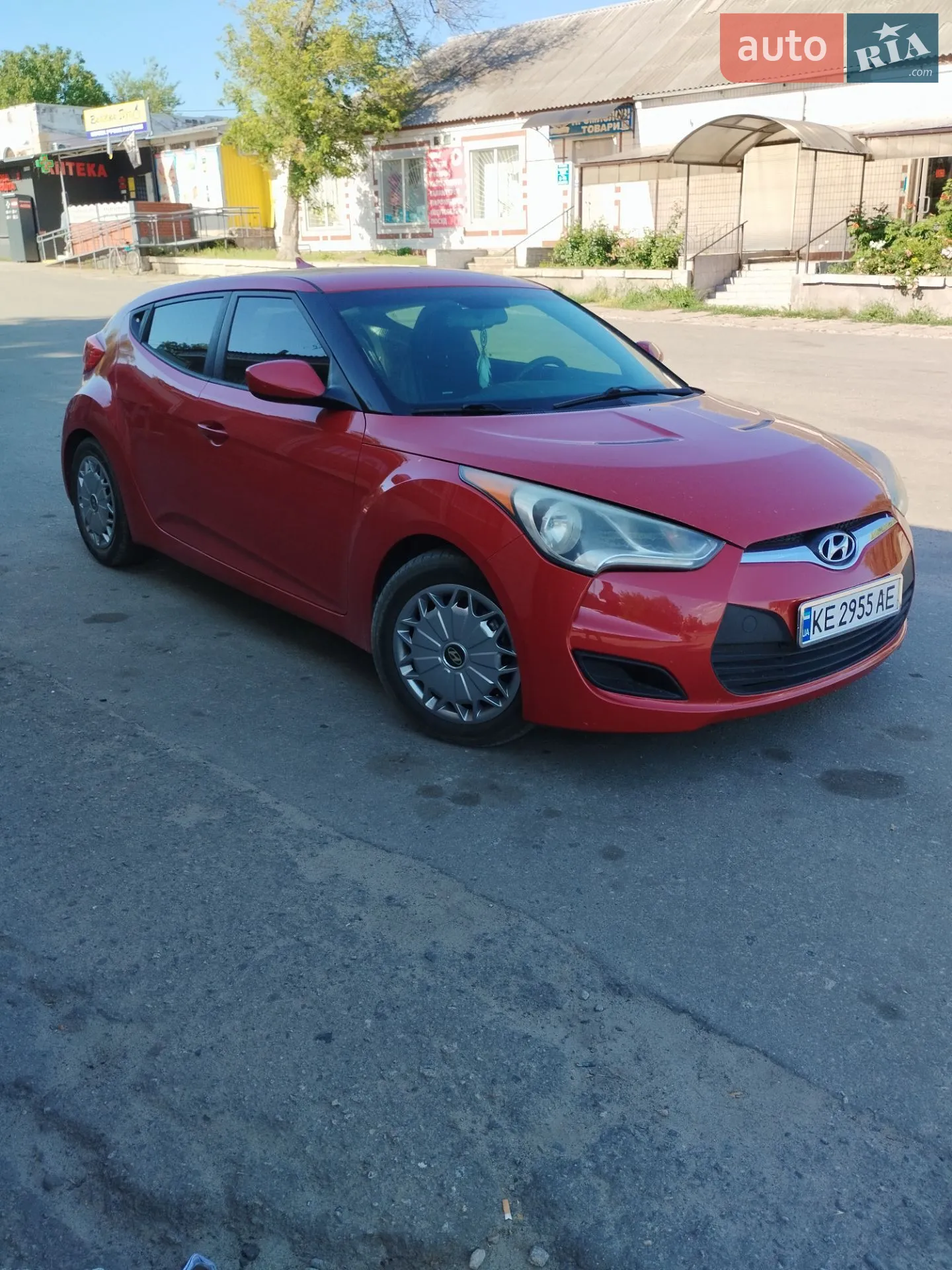 Hyundai Veloster, 2011
