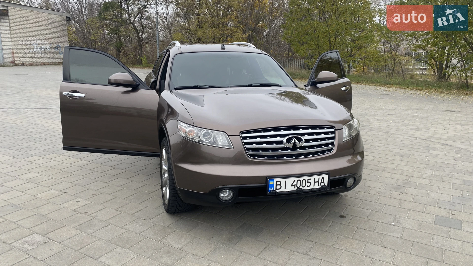 Infiniti FX 35, 2005