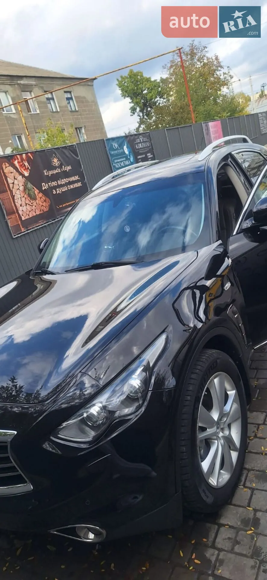 Infiniti FX 37, 2012