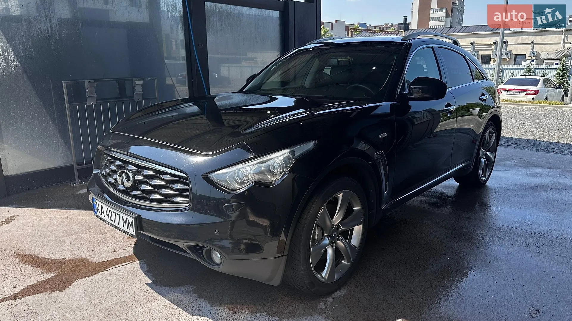 Infiniti FX 37, 2011