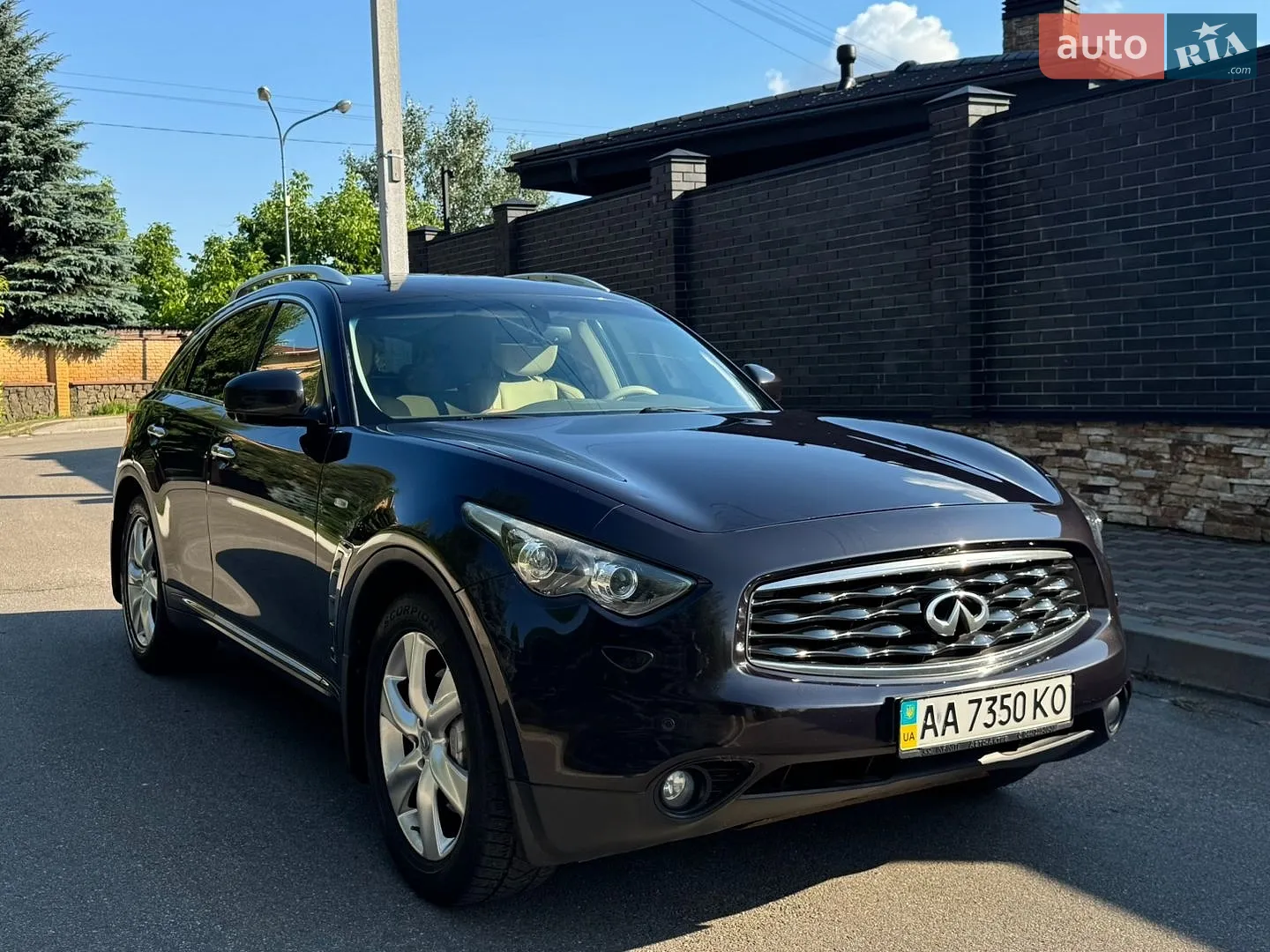 Infiniti FX 37, 2011