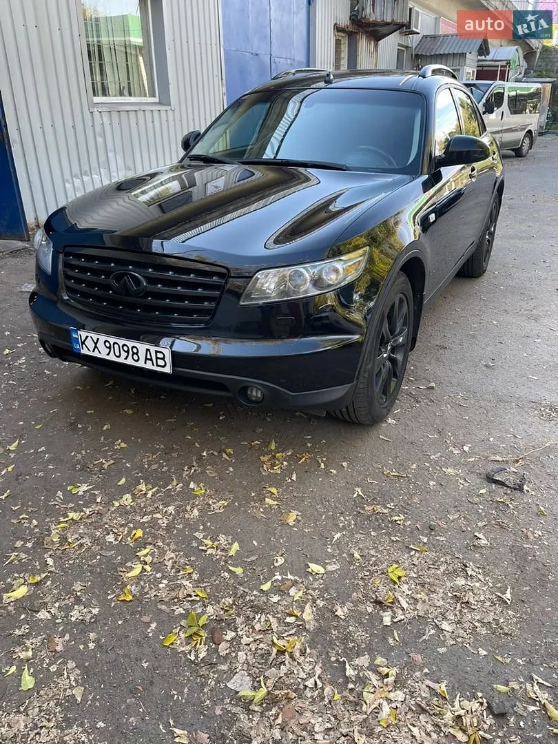 Infiniti FX 45, 2008