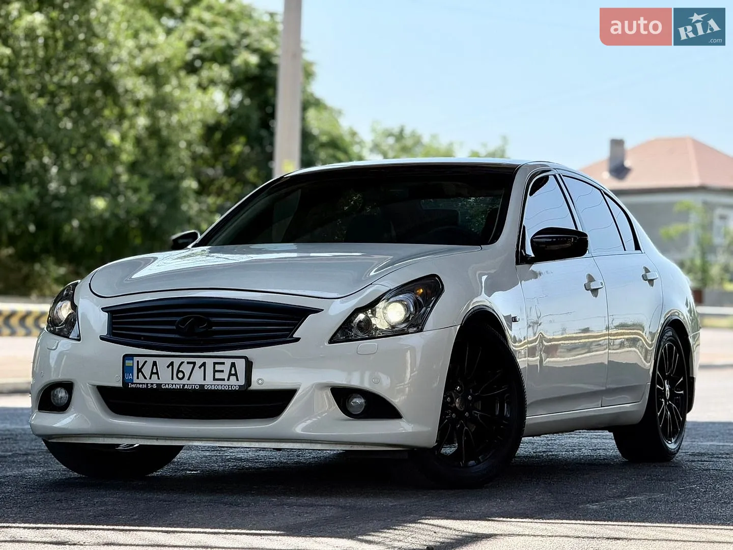 Infiniti G25, 2012