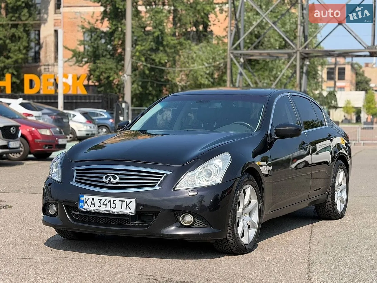 Infiniti G37, 2011