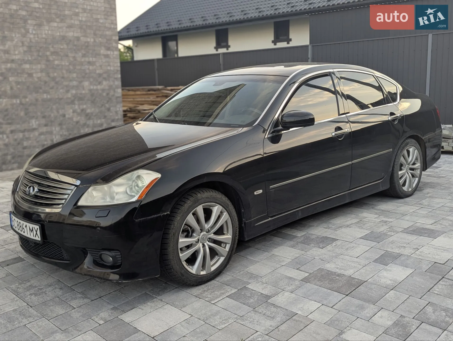 Infiniti M35, 2008