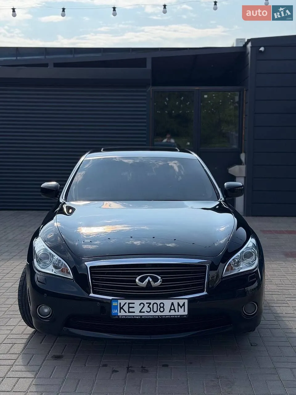 Infiniti M37, 2011
