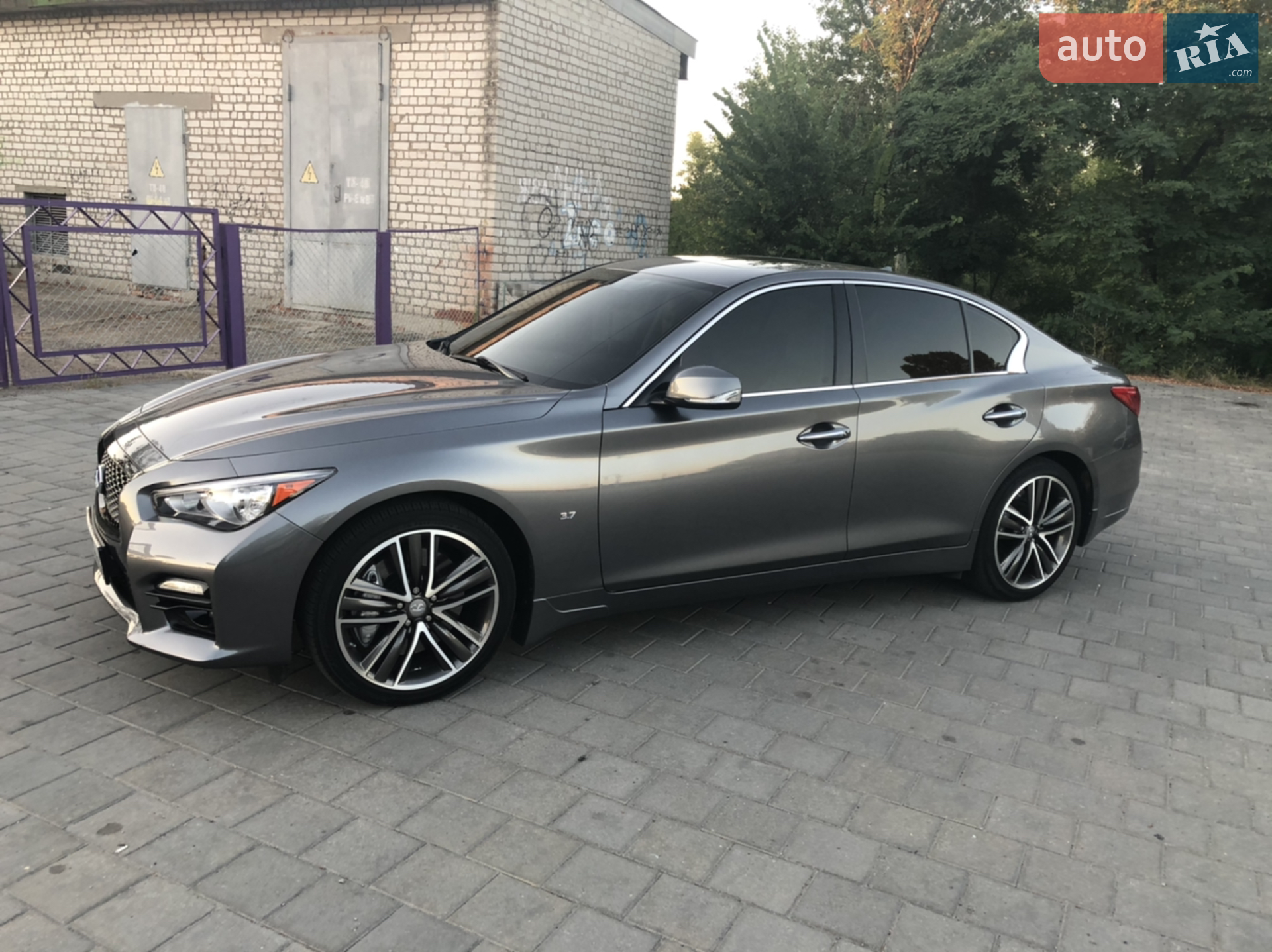 Infiniti Q50, 2015