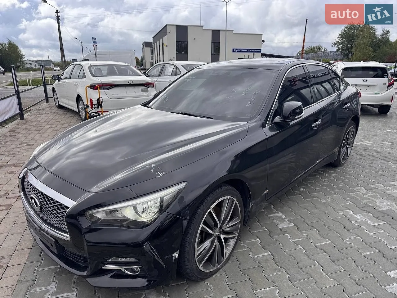 Infiniti Q50, 2015