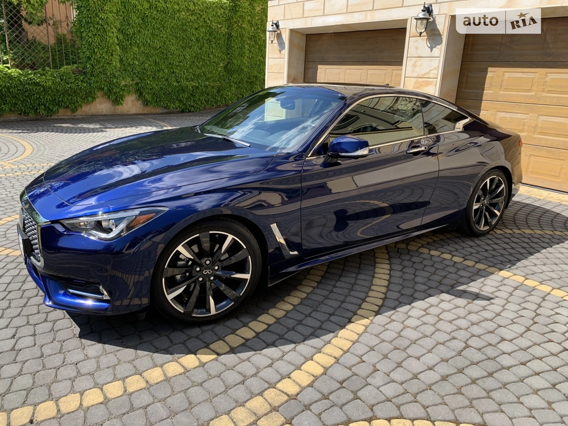 Infiniti Q60, 2020
