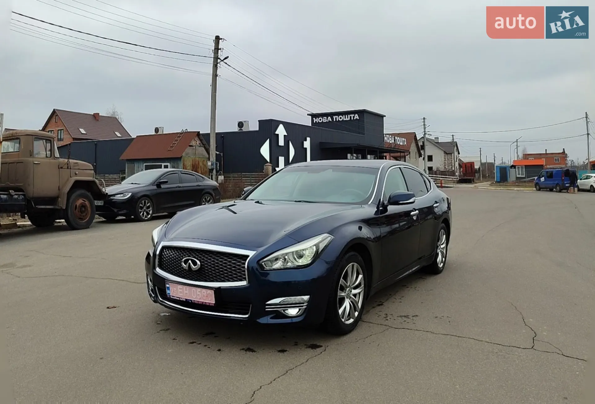 Infiniti Q70, 2014