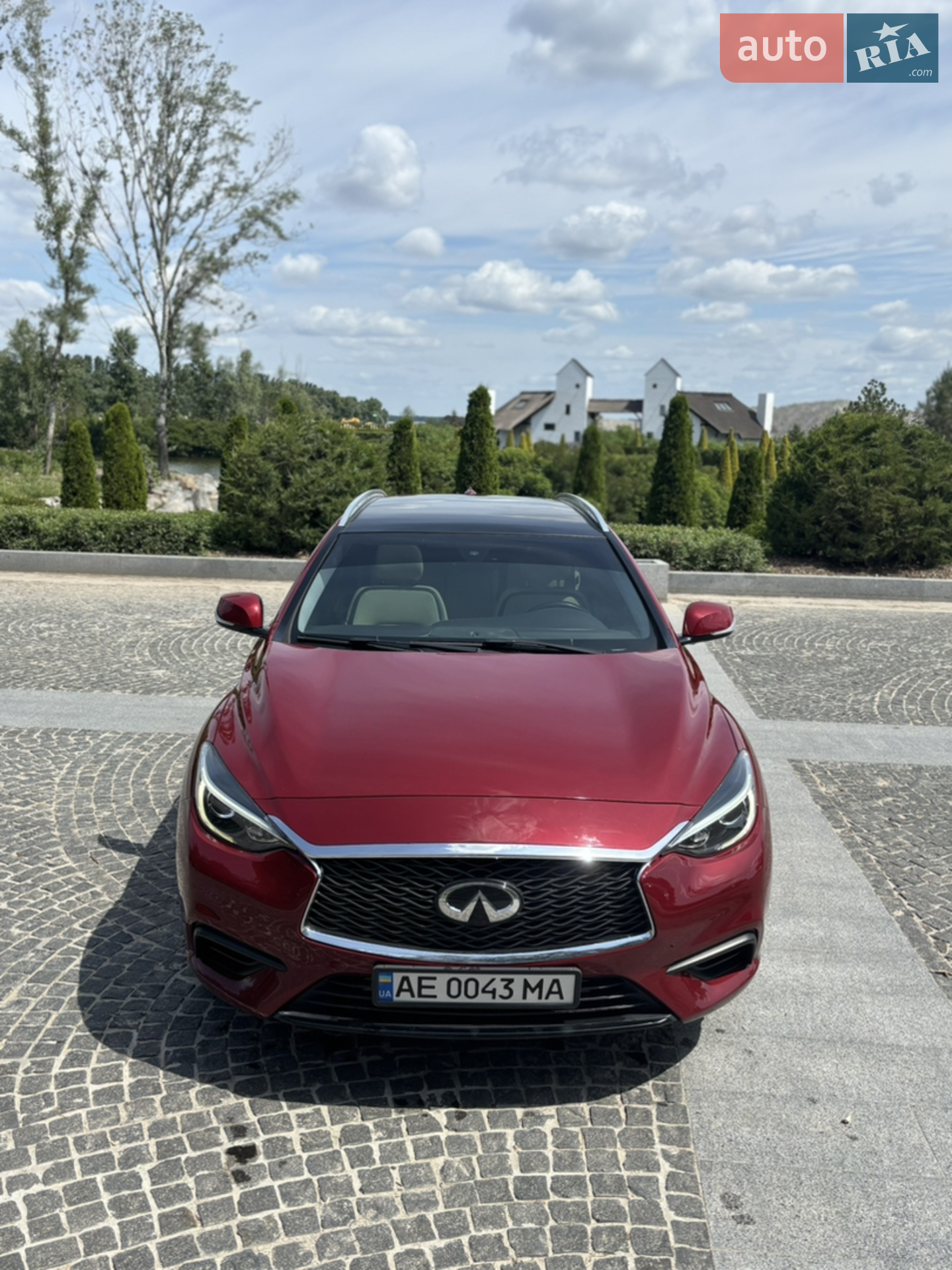Infiniti QX30, 2018