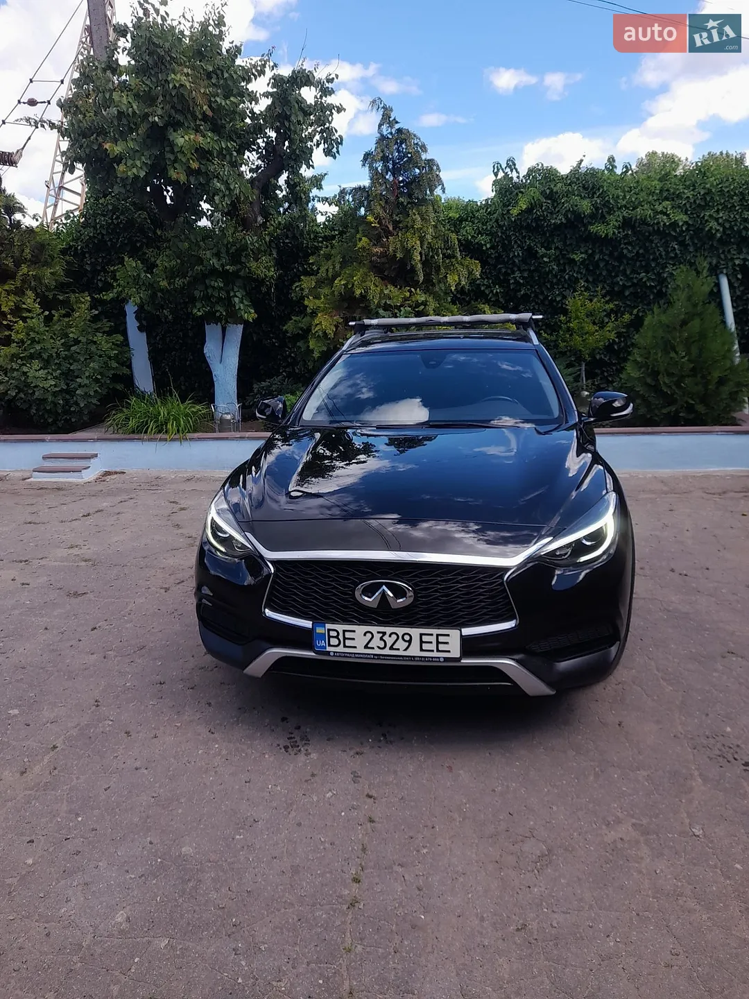 Infiniti QX30, 2016