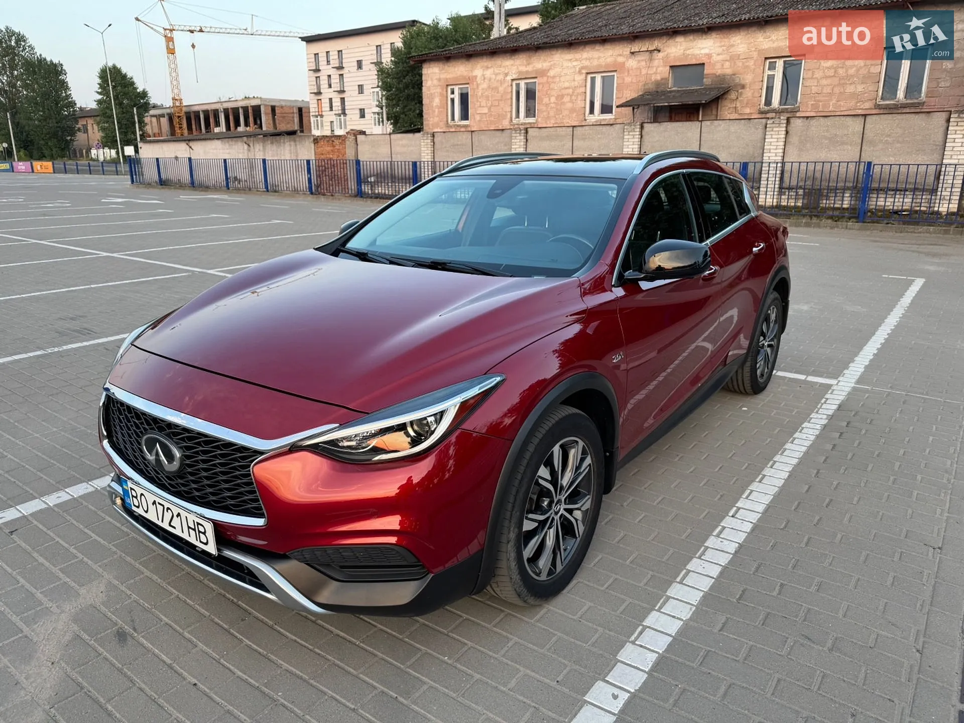 Infiniti QX30, 2018