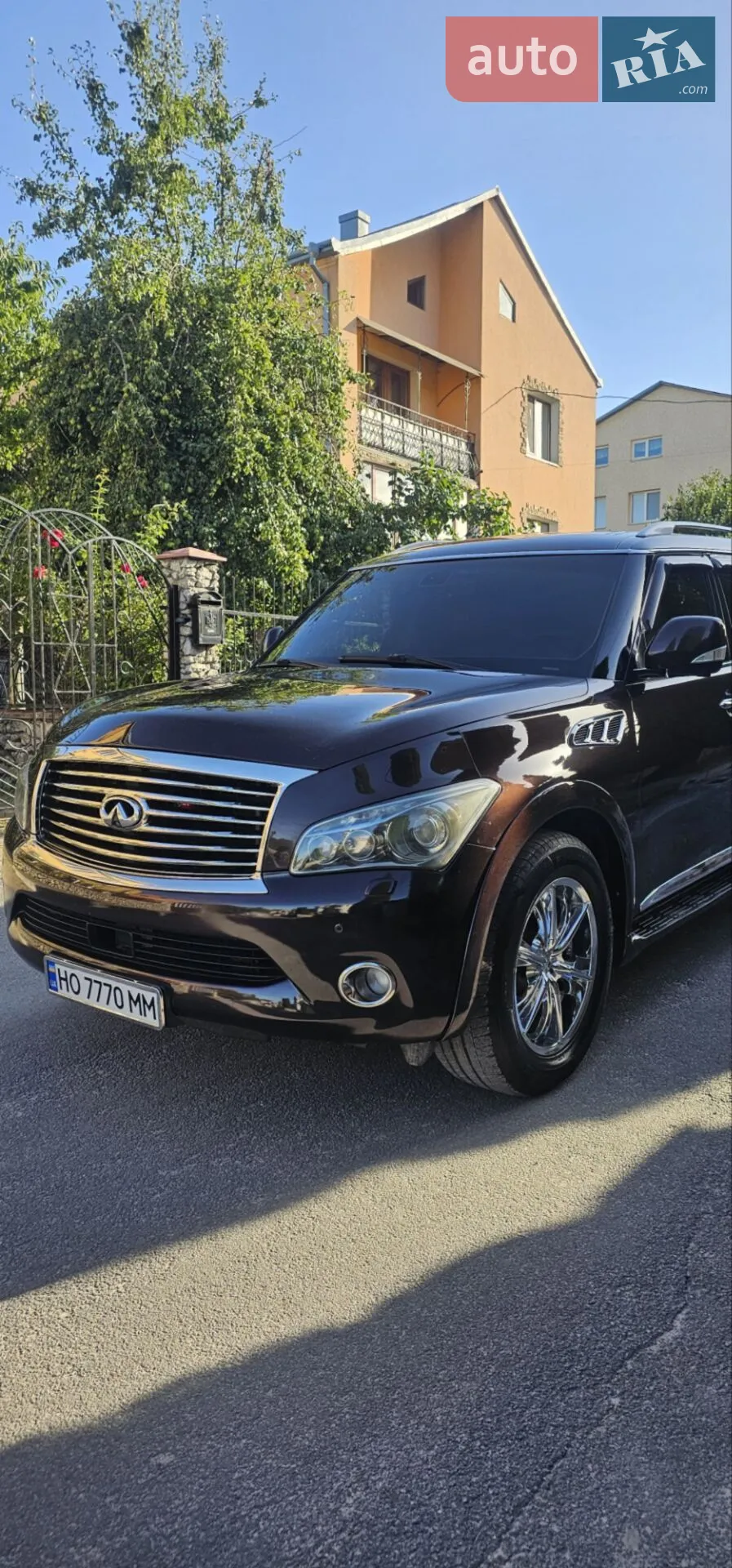 Infiniti QX56, 2010