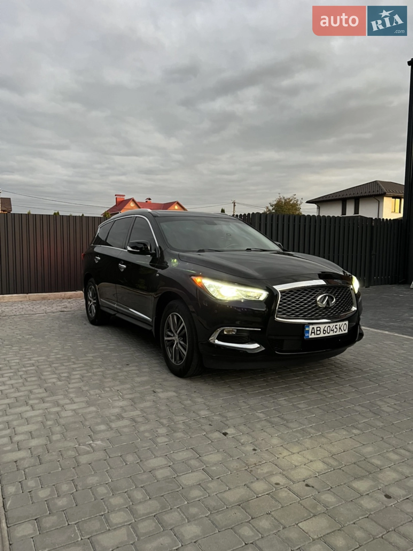 Infiniti QX60, 2016