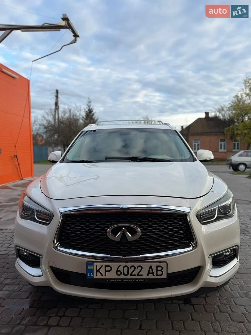 Infiniti QX60, 2016