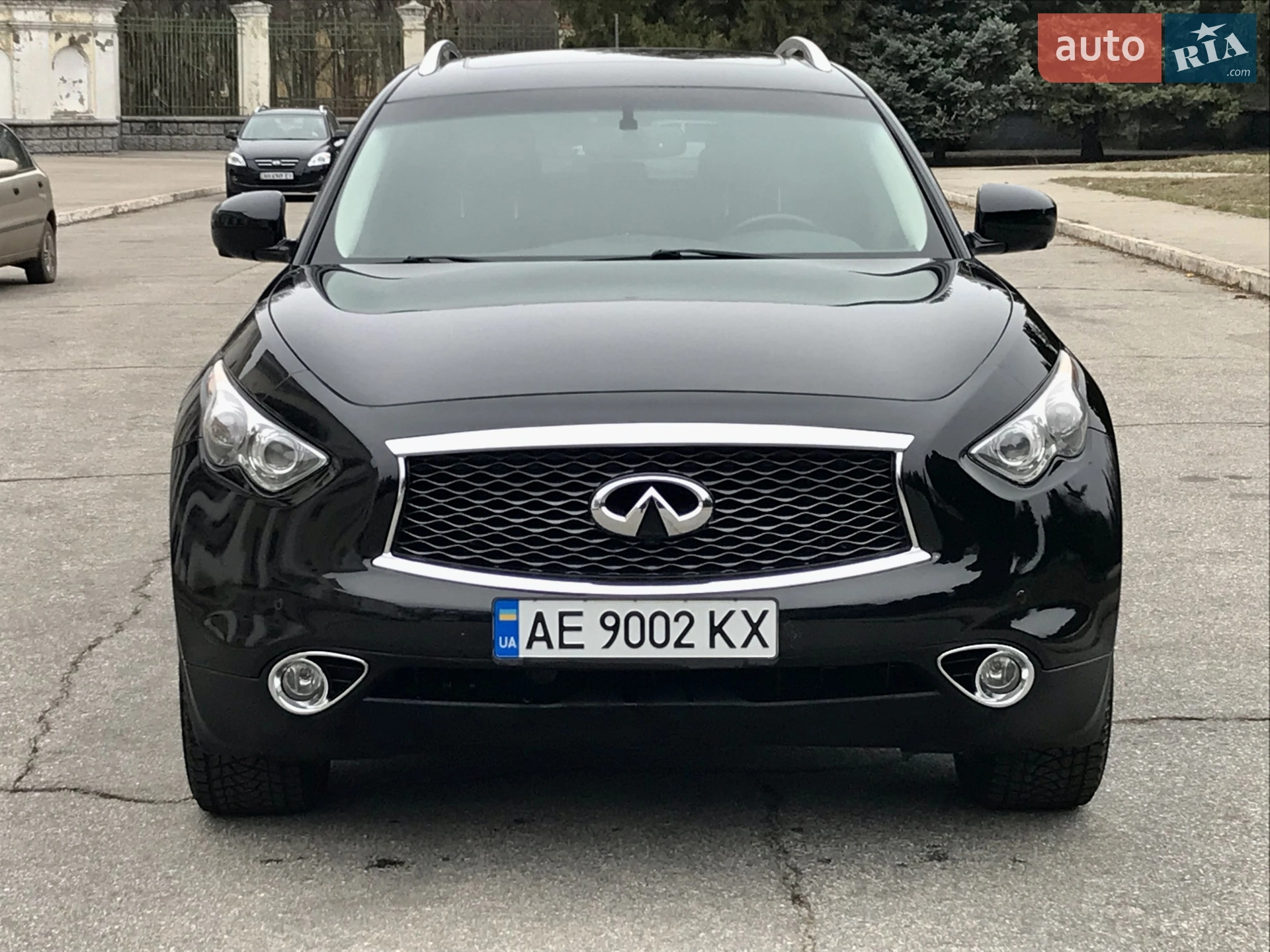 Infiniti QX70, 2013