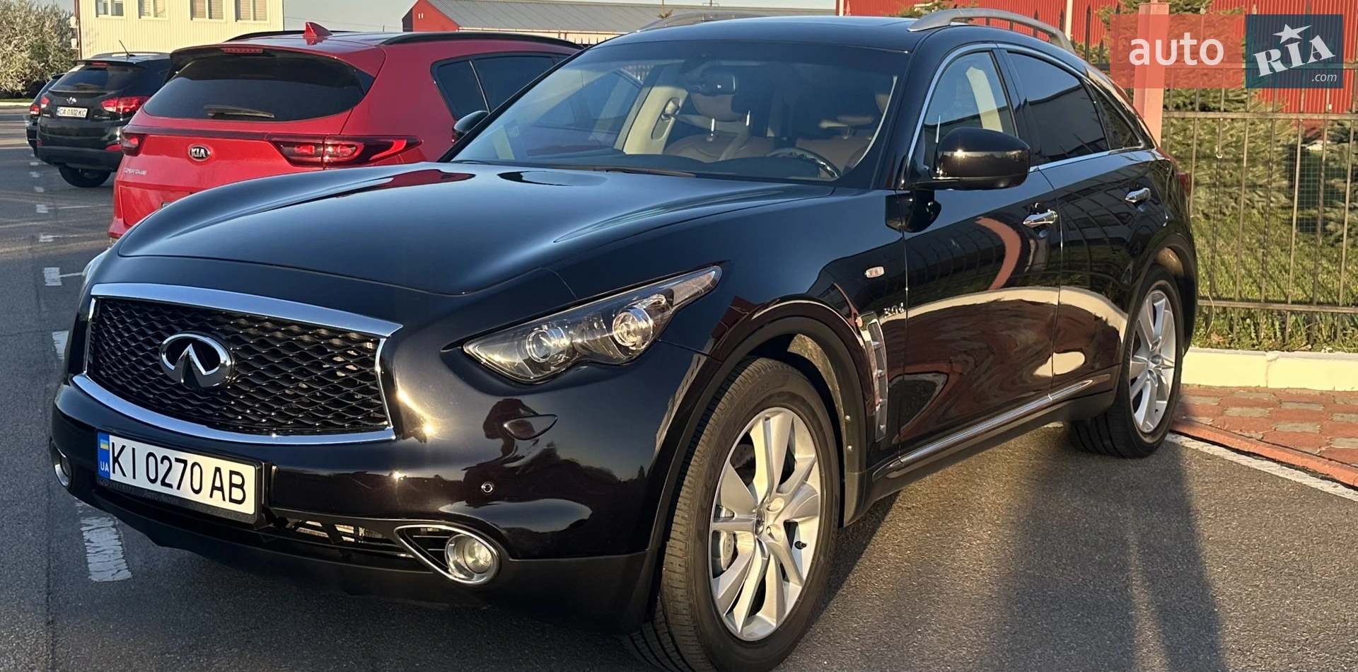 Infiniti QX70, 2015