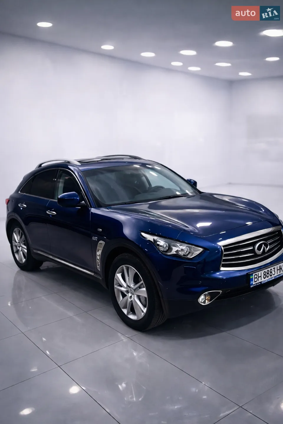 Infiniti QX70, 2016