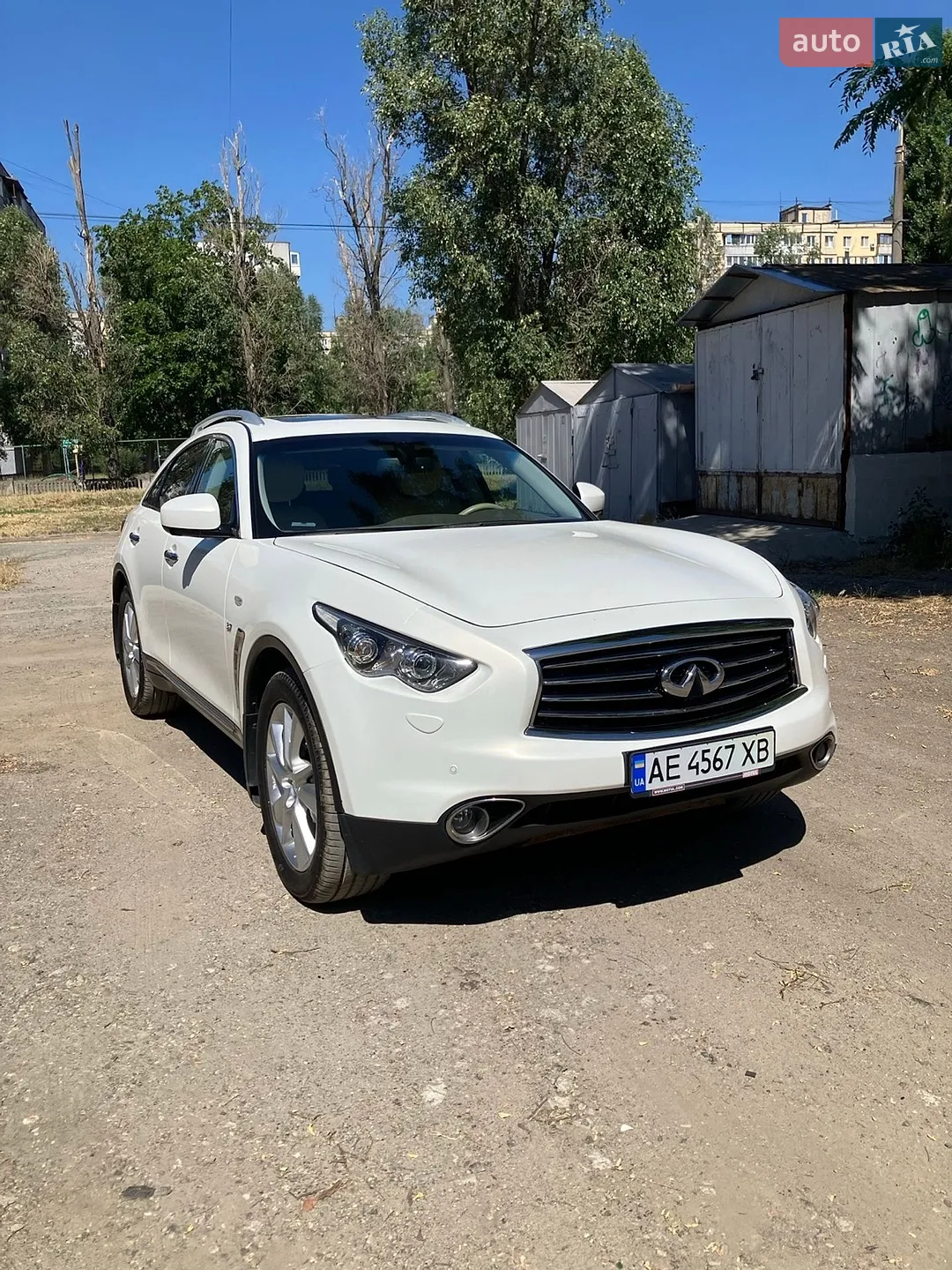 Infiniti QX70, 2014