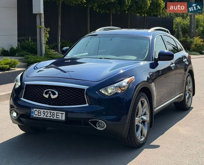 Infiniti QX70, 2016