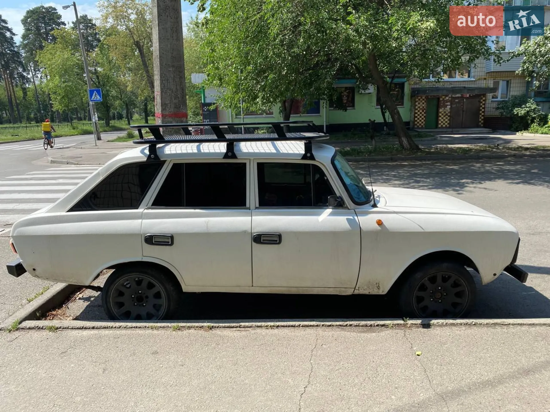 ИЖ 21251 Комби, 1982