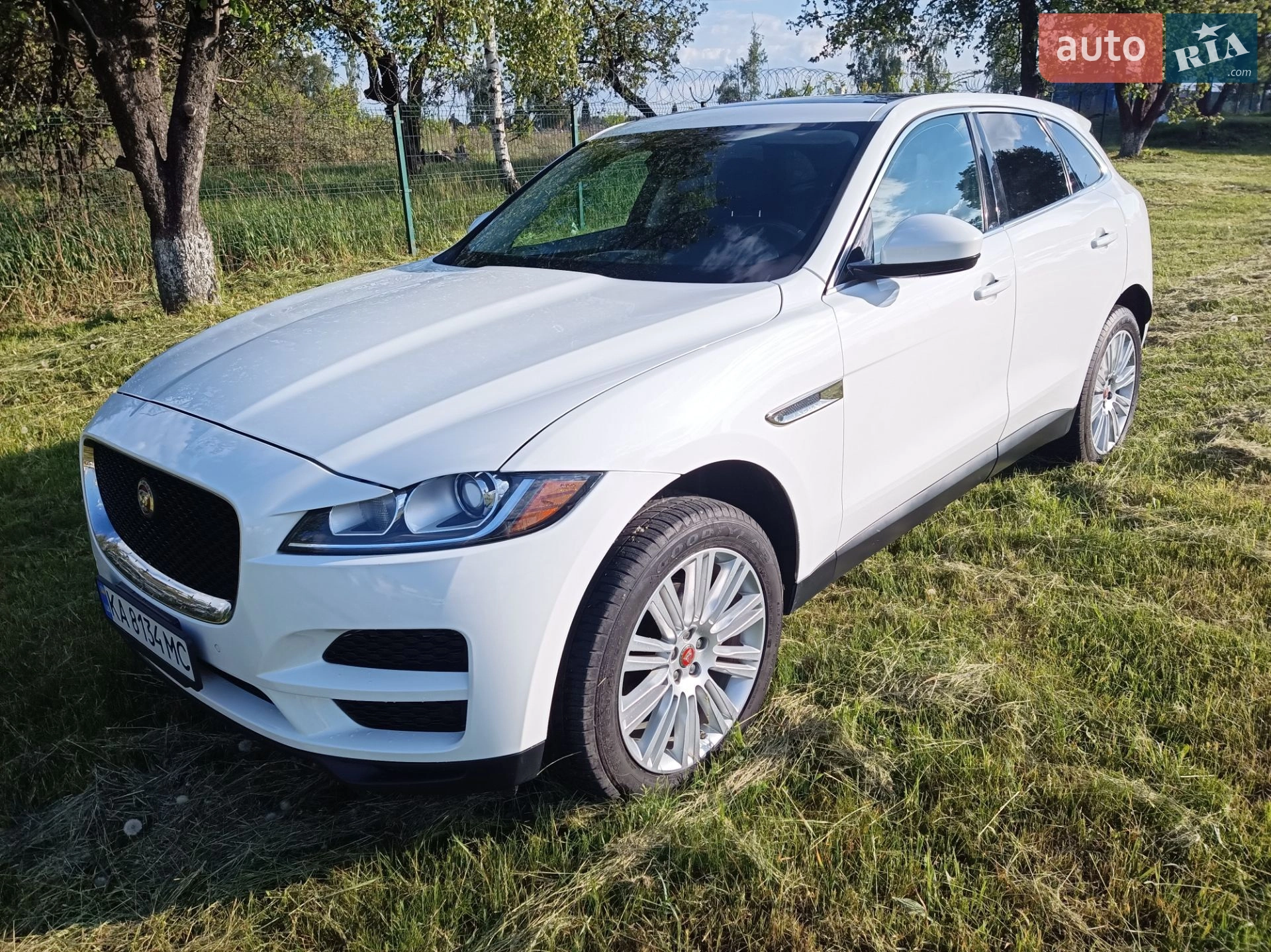 Jaguar F-Pace, 2020