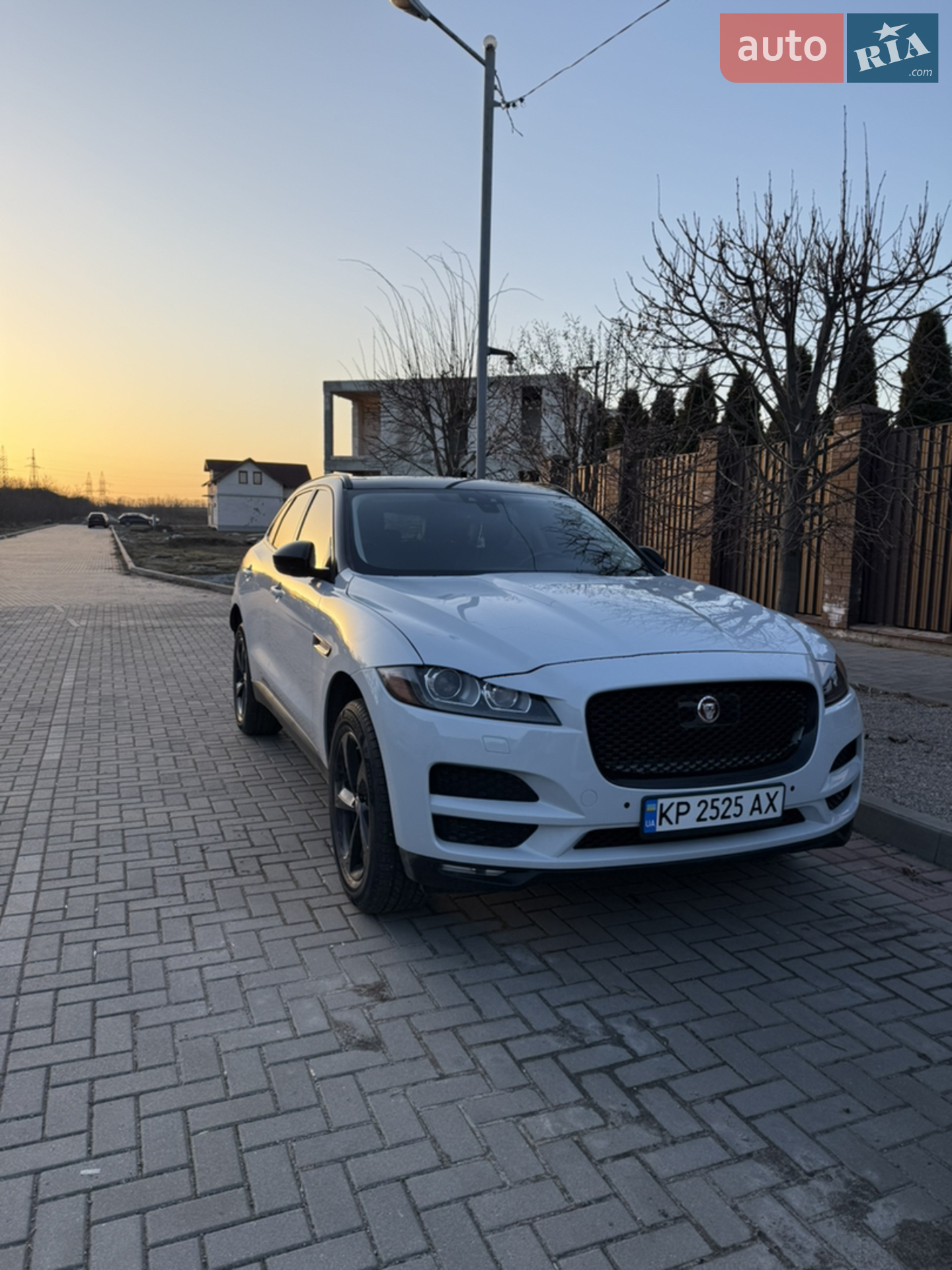 Jaguar F-Pace 2019 — 1