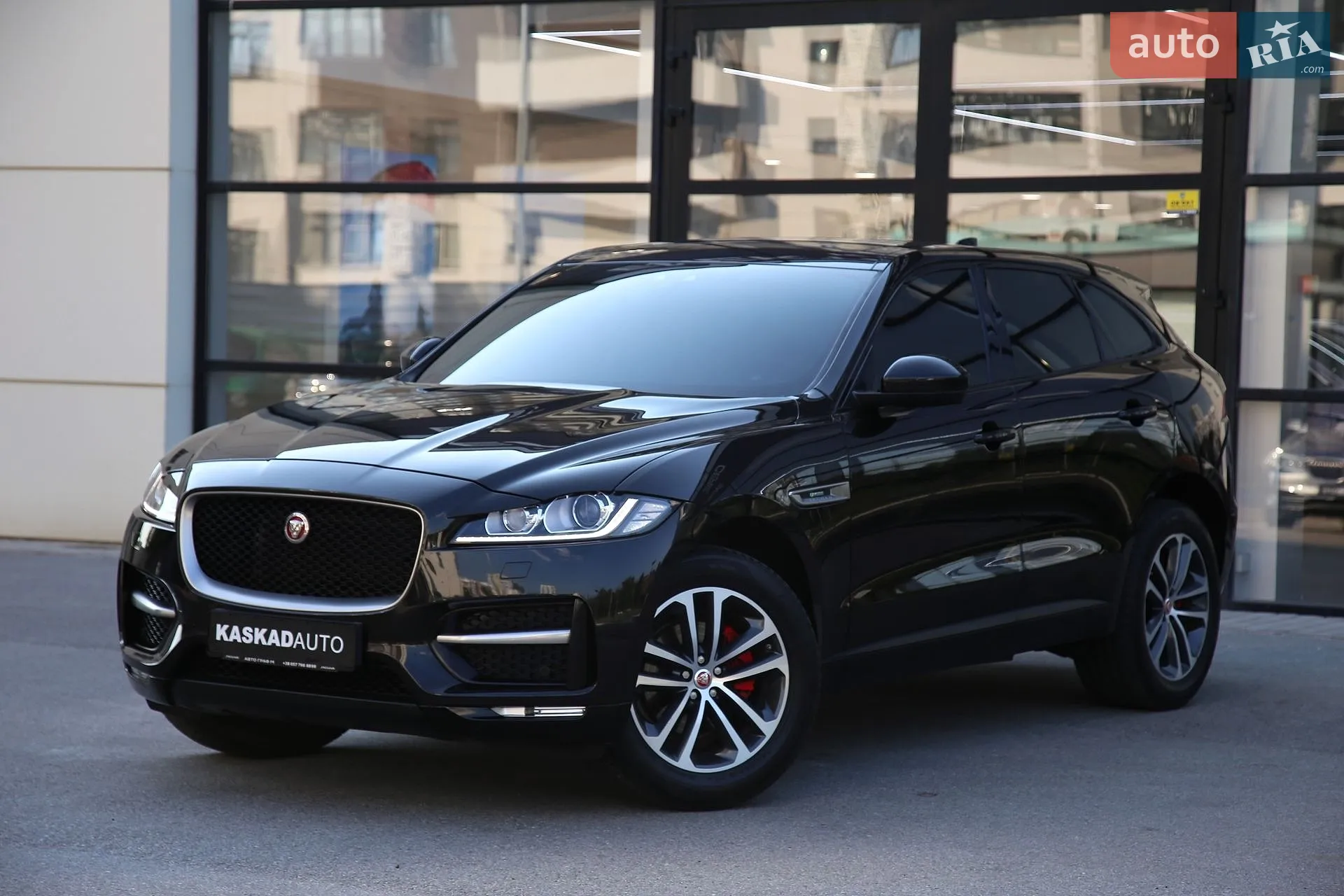 Jaguar F-Pace, 2017