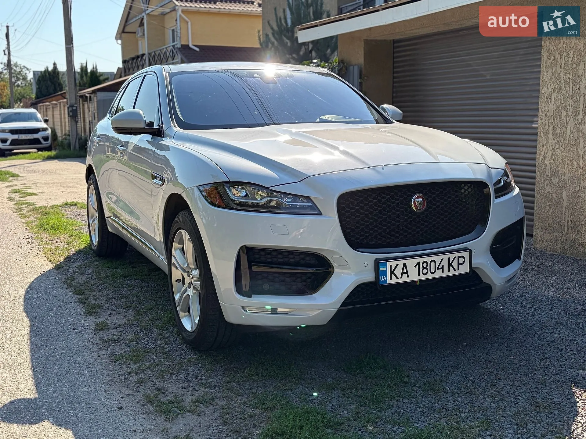 Jaguar F-Pace, 2017