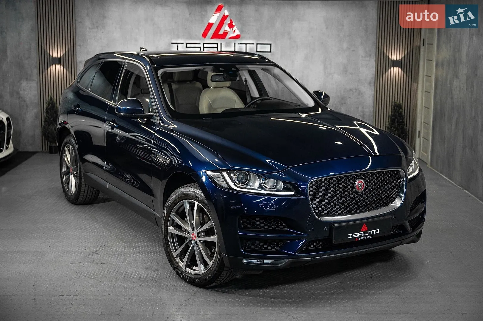 Jaguar F-Pace, 2018