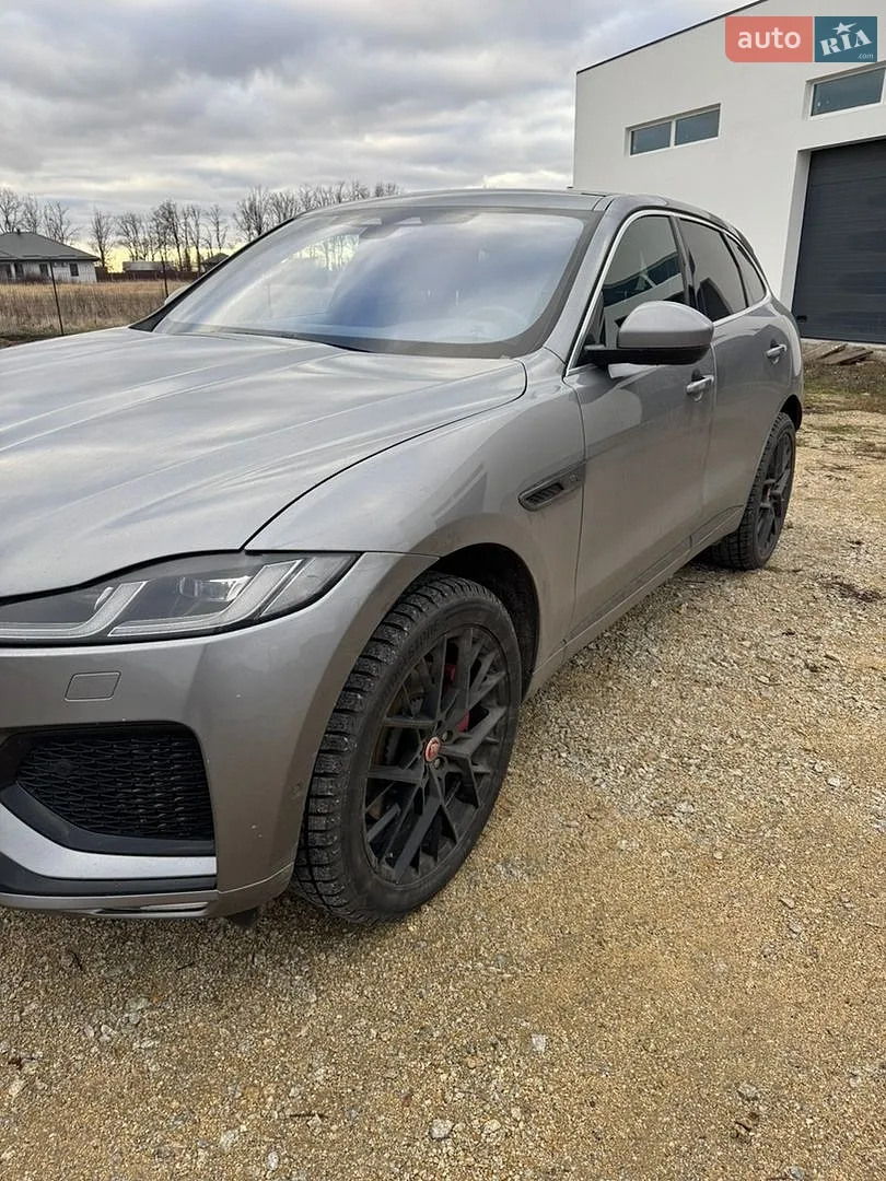 Jaguar F-Pace, 2020