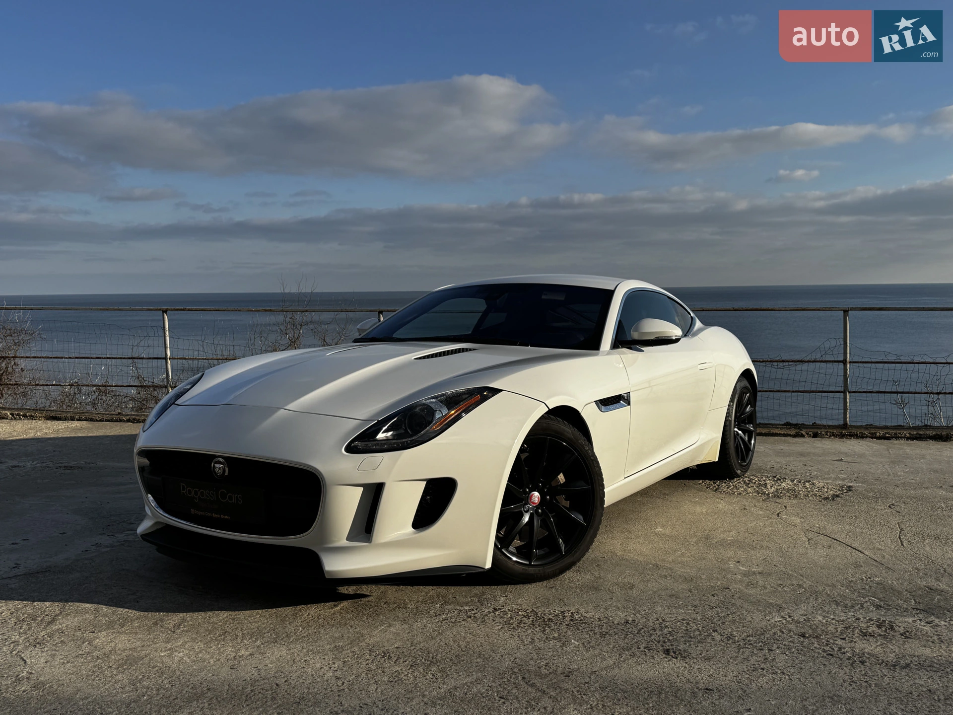 Jaguar F-Type, 2016