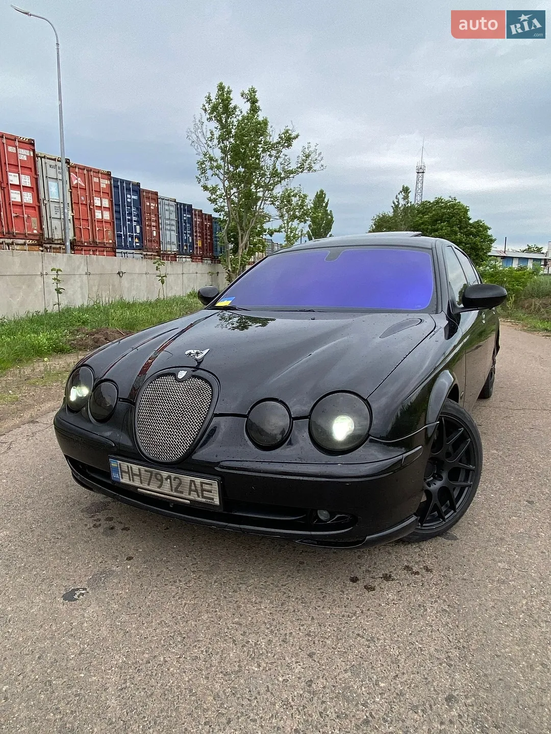 Jaguar S-Type, 2001